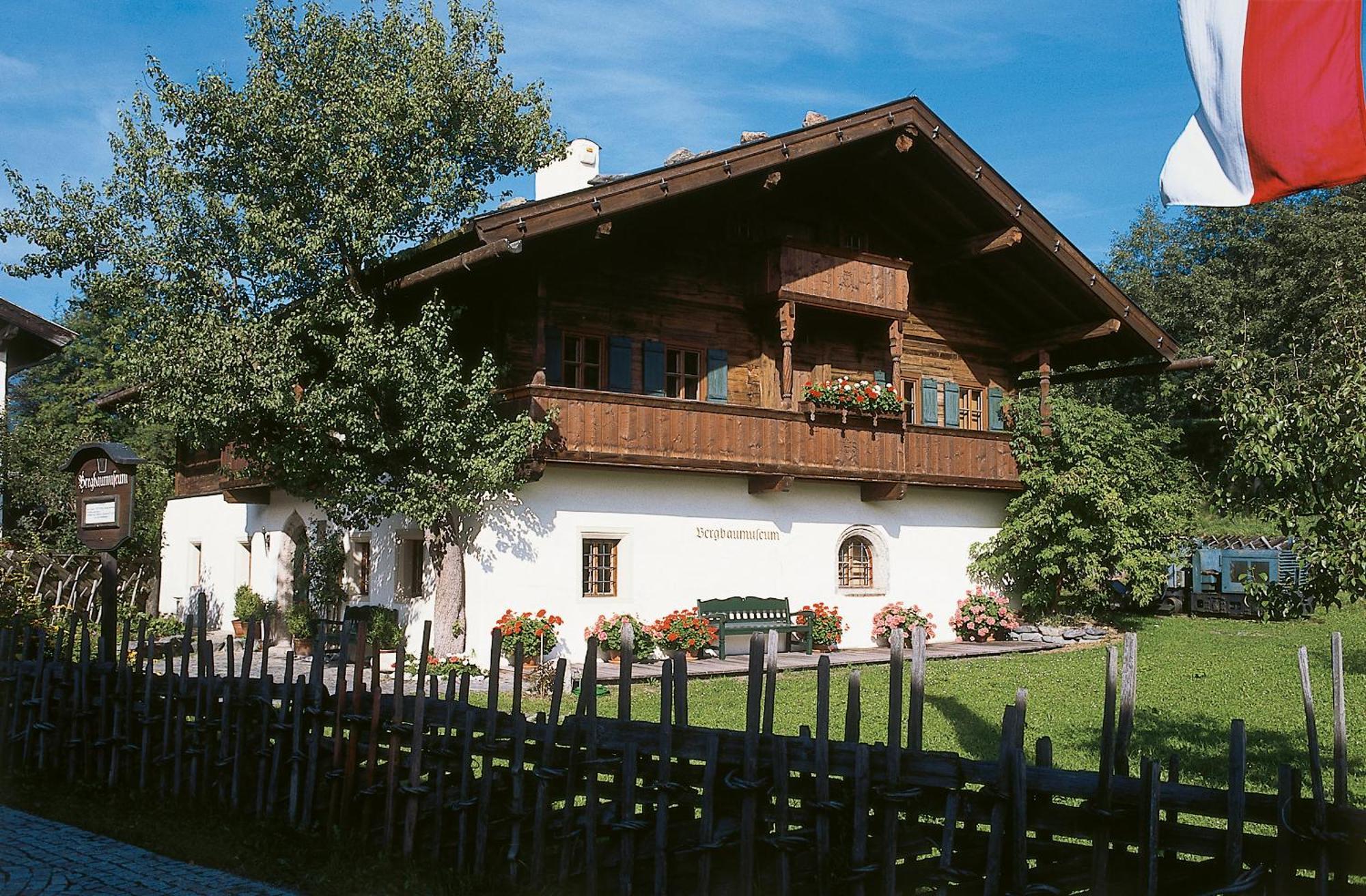 Appartement Haus Pichler Leogang Exterior photo